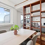 Modern 2min Cloche D'or - Balcony And Business Ready *