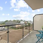 아파트 Modern 2min Cloche D'or - Balcony And Business Ready