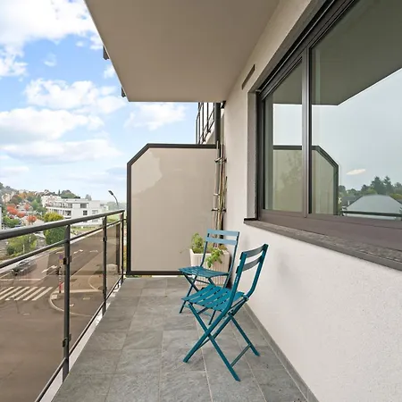 Apartman Modern 2min Cloche D'or - Balcony And Business Ready