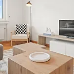 Modern 2min Cloche D'or - Balcony And Business Ready Apartment *