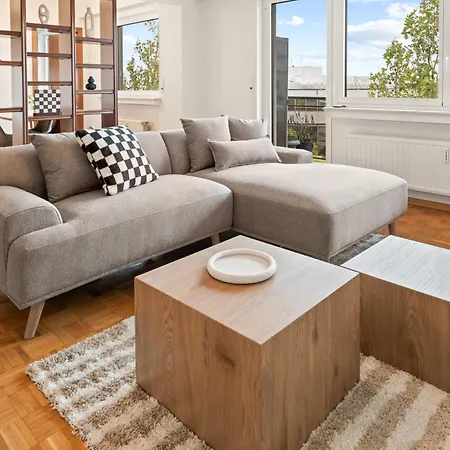 Apartamento Modern 2min Cloche D'or - Balcony And Business Ready *