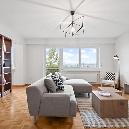 Modern 2min Cloche D'or - Balcony And Business Ready * Luxemburgo
